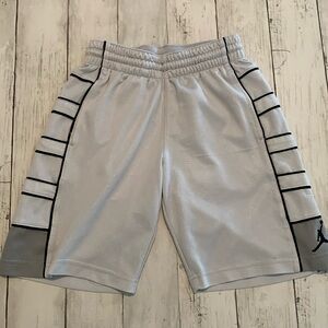 Jordan Shorts SZ Small